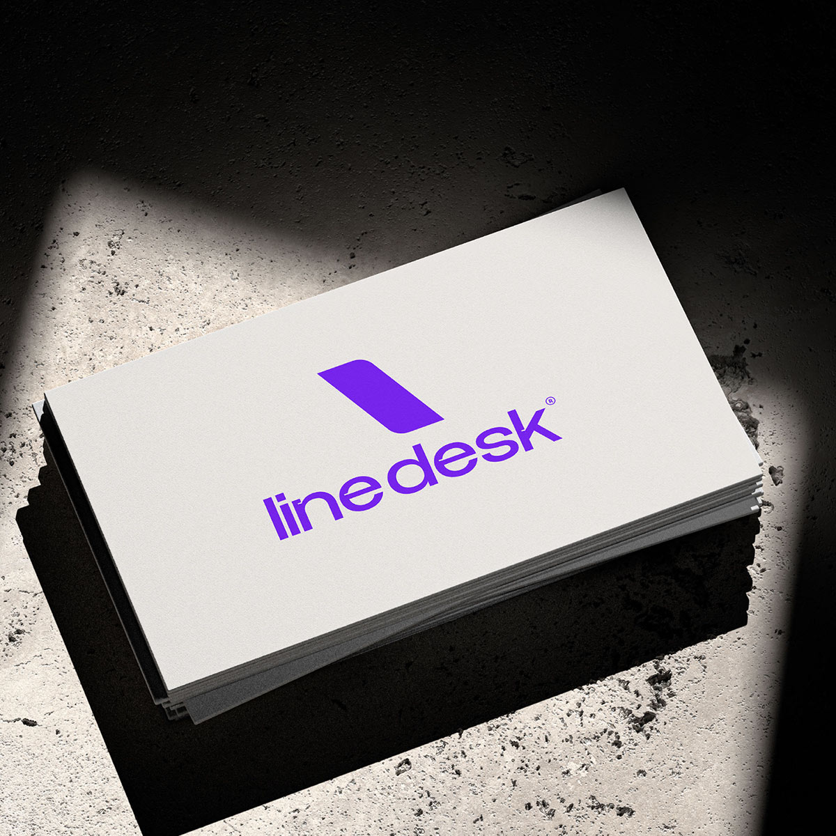 Line desk